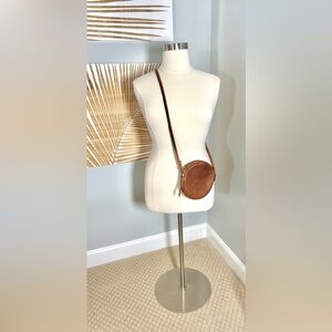 🎄SALE🎄 Directive Round Brown Leather Canteen Crossbody Purse